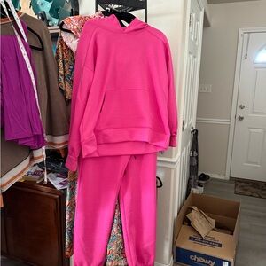 Pink Women's travel set